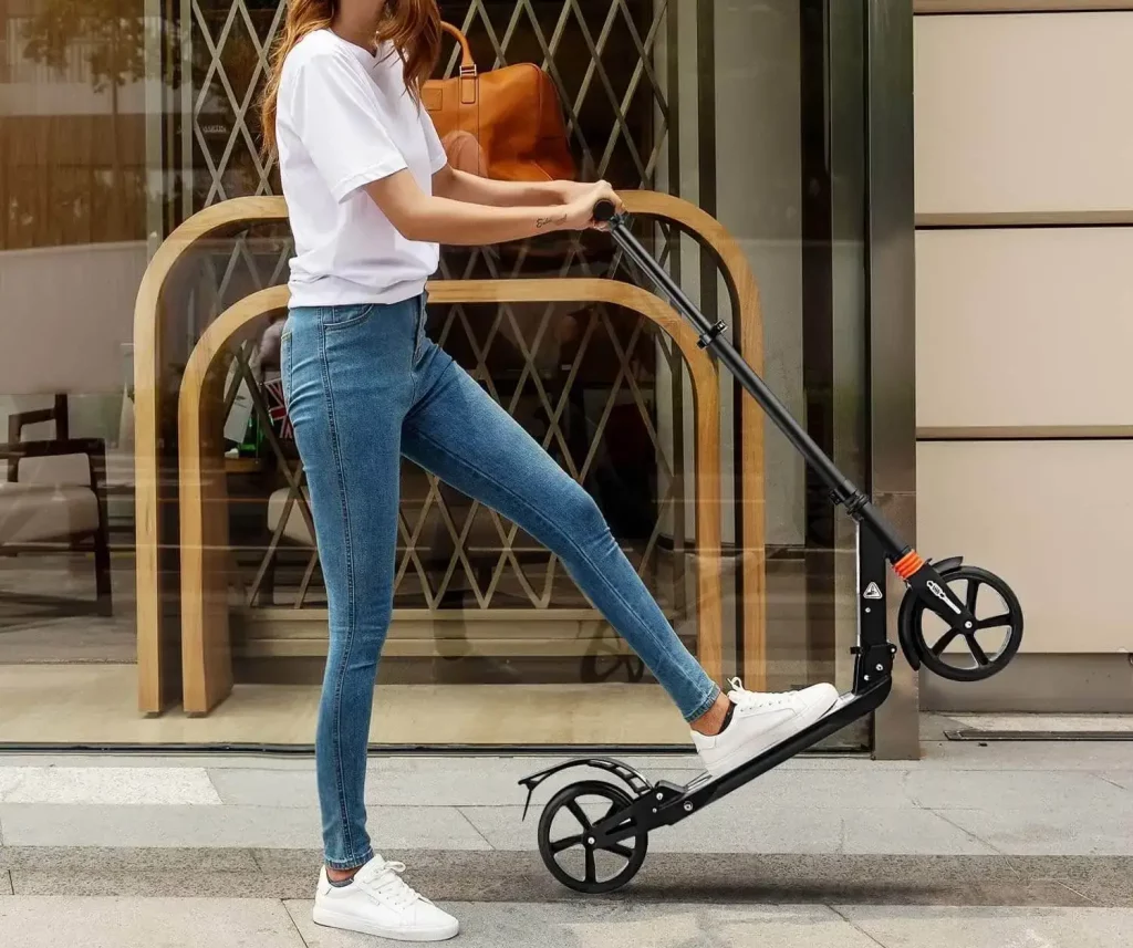Adult kick scooter
